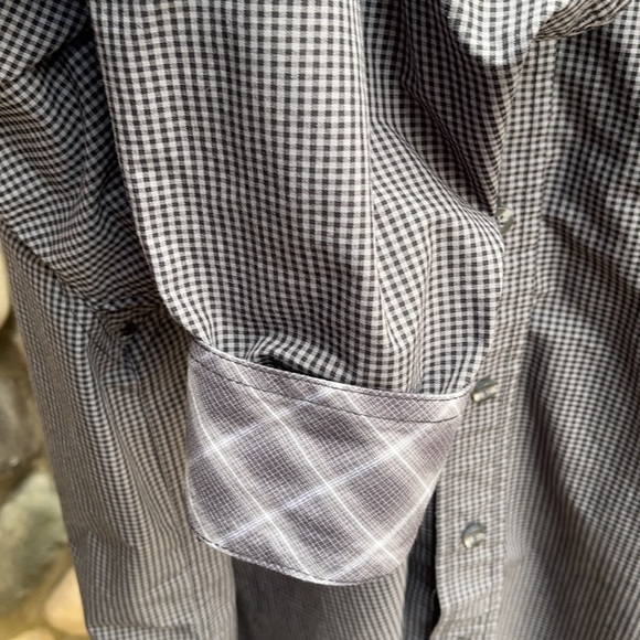 Panhandle Men’s Black & Gray Checked Dress Shirt - Picture 3 of 9